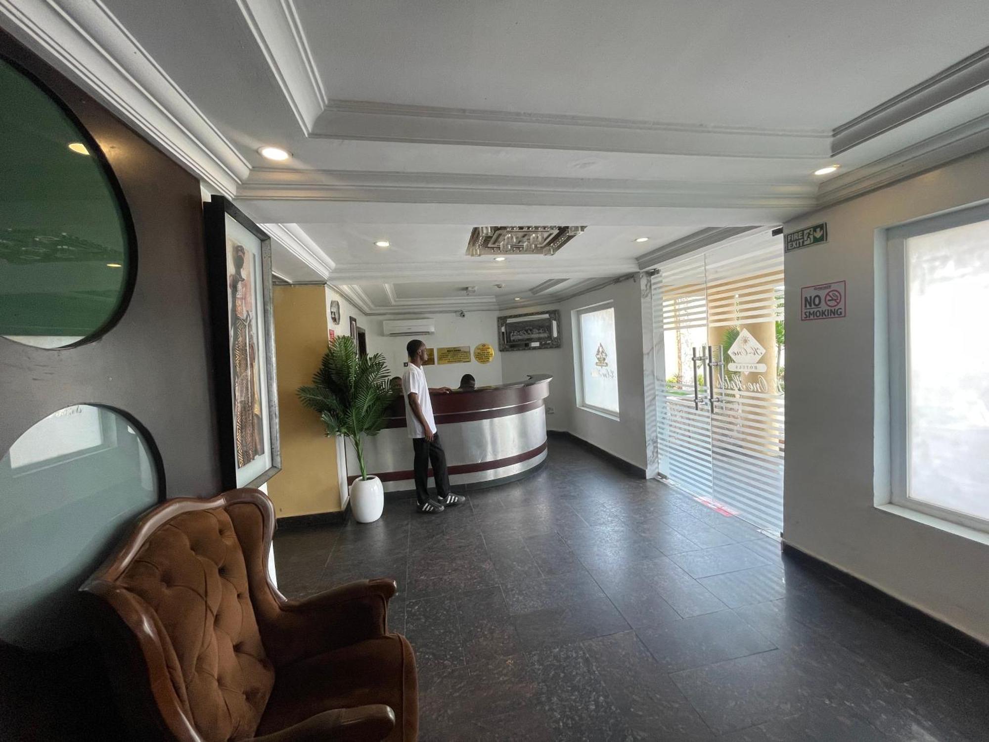 Hotel Presken K-One Ikeja Zewnętrze zdjęcie